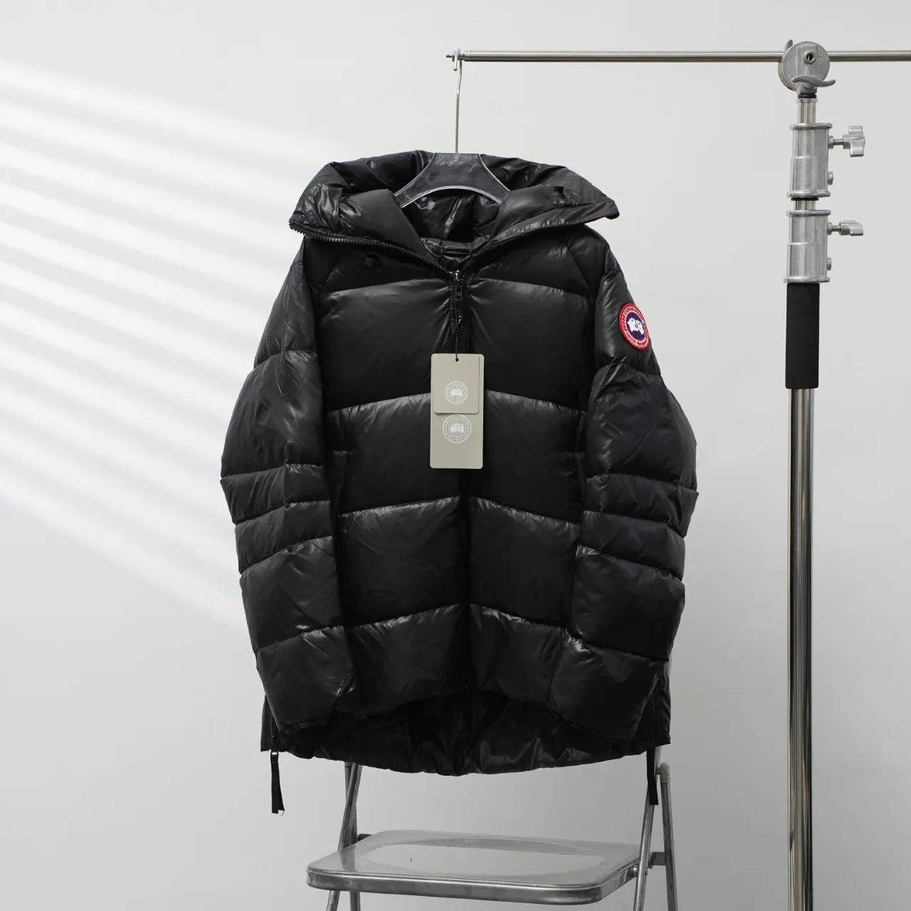 P960 CANADA GOOSE丨Canada Goose 2239L (women's) hooded down jacket Color: Black Size: XS-XXL